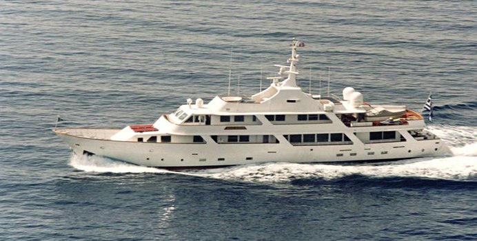 White Knight yacht charter Astillero Jorge R Chediek Motor Yacht
                                