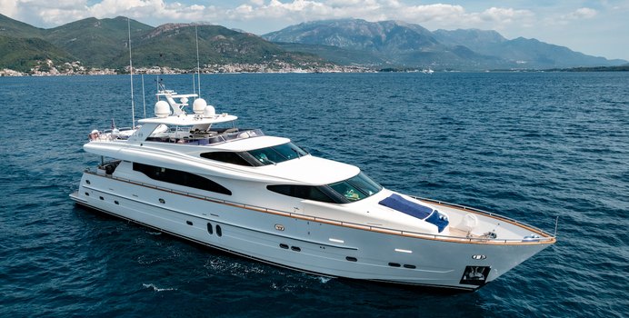Annabel II yacht charter Horizon Motor Yacht