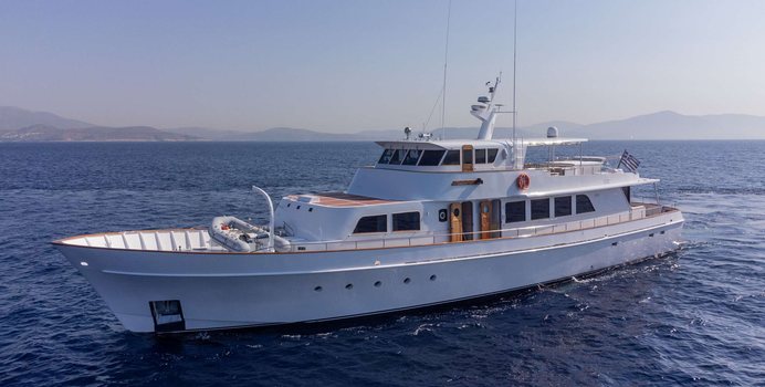 Taka Yacht Charter in Greece