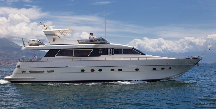 Bernadette yacht charter Canados Motor Yacht
                                