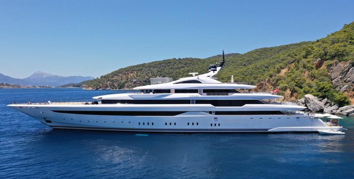 O'Pari Yacht Charter in Sardinia