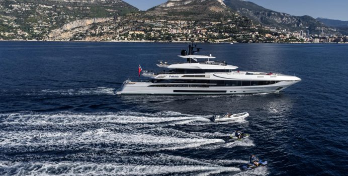 Felicità Yacht Charter in Bahamas