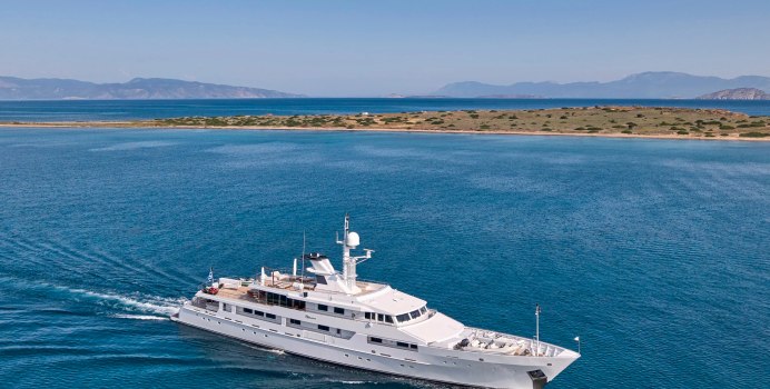 O'Natalina Yacht Charter in East Mediterranean