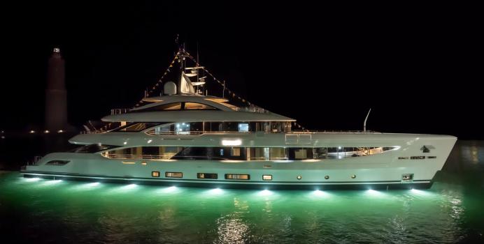 Dyna® Yacht Charter in French Riviera