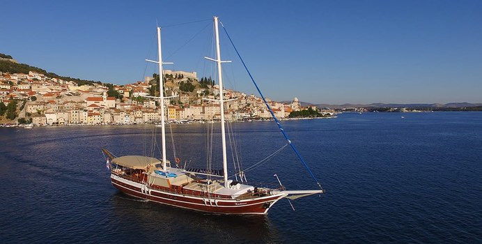 Kadena Yacht Charter in Croatia