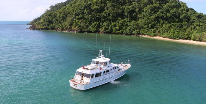 Bahama Yacht Charter in South Pacific