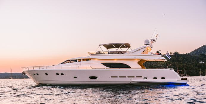 Oxygen 8 Yacht Charter in Athens