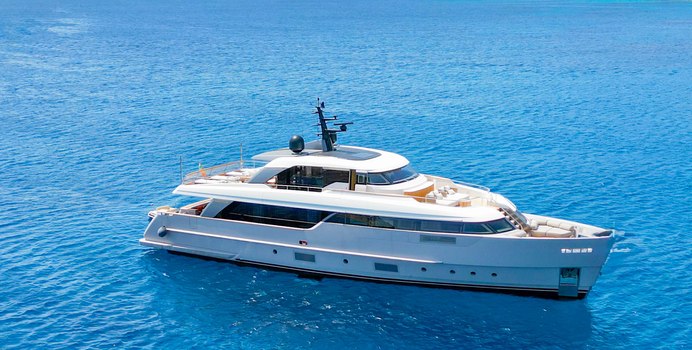 Flori Yacht Charter in Crete