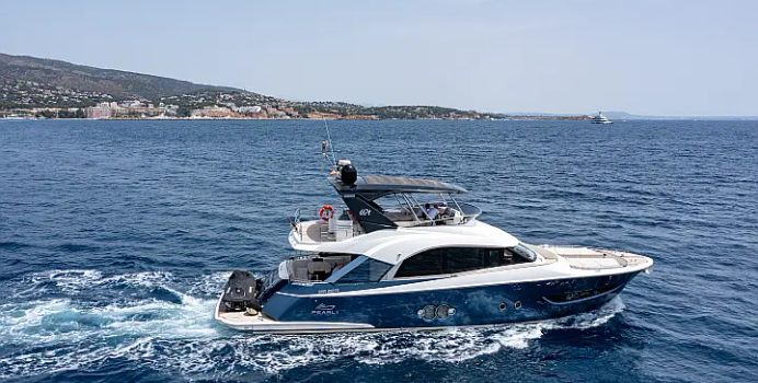 Five weeks Yacht Charter in Naples