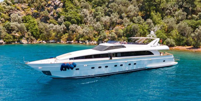 Blues yacht charter SES Yachts Motor Yacht
                                