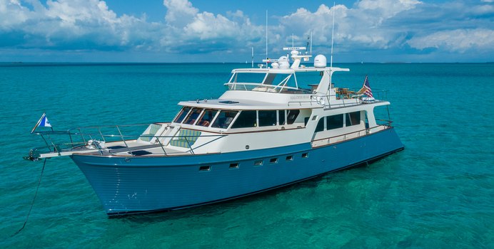 Halcyon Seas Yacht Charter in Nassau