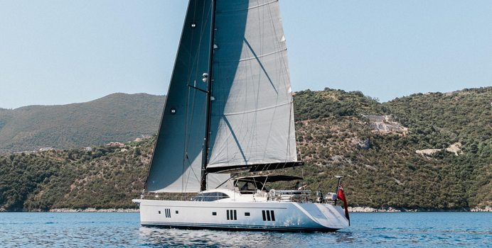 Sunyo yacht charter Oyster Yachts Sail Yacht
                                