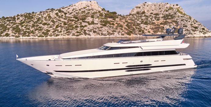 O'Neiro Yacht Charter in Ionian Islands