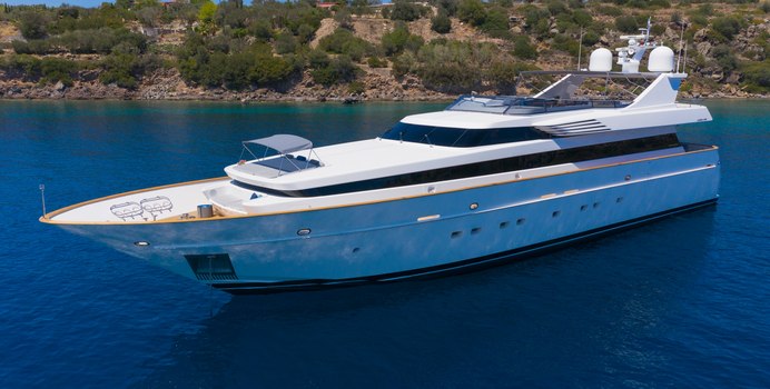 Shooting Star yacht charter Cantieri di Pisa Motor Yacht
                                