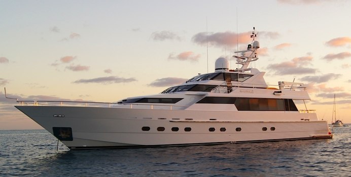 Oscar II  yacht charter Warren Yachts Motor Yacht
                                