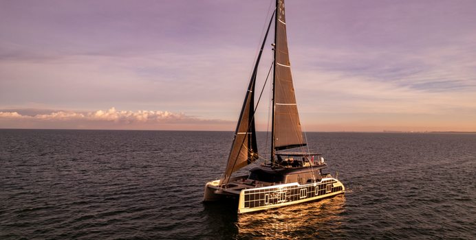 Otoctone yacht charter Sunreef Yachts Motor/Sailer Yacht
                                