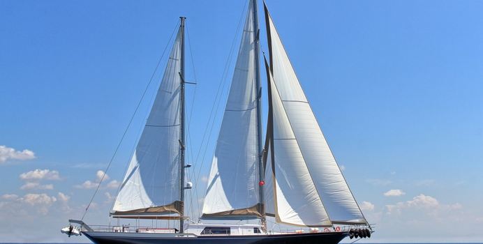 Moss yacht charter Vos Marine Sail Yacht
                                