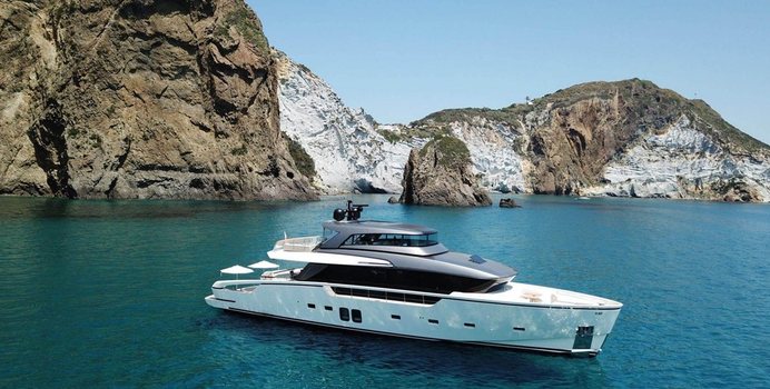 Sabbia Yacht Charter in Sicily