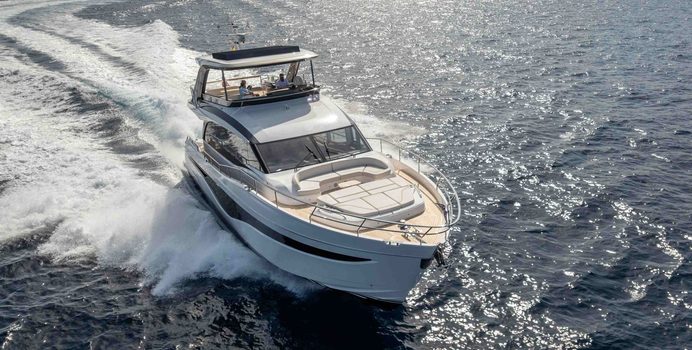 Sohaz IV Yacht Charter in Ibiza