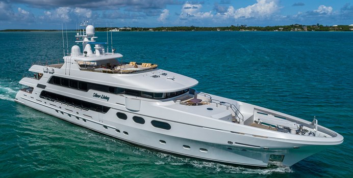 Silver Lining Yacht Charter in Bahamas