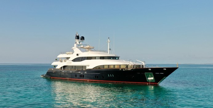 Seascape V Yacht Charter in Dominica