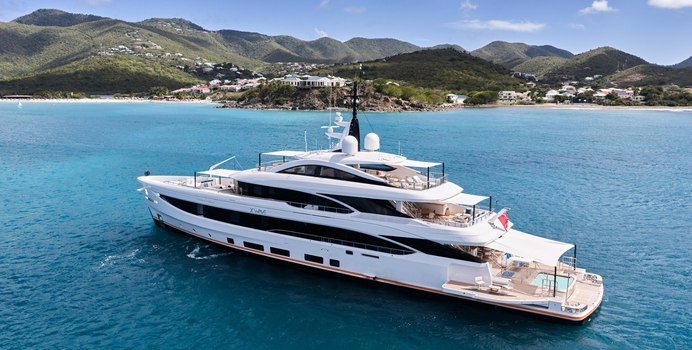 Xwave Yacht Charter in Dominica