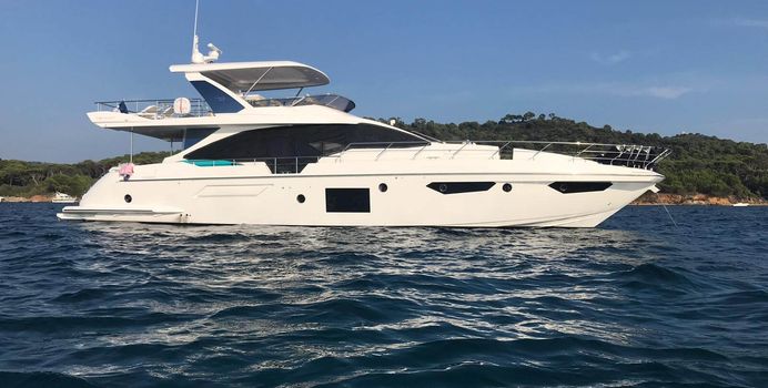 Vabosa Yacht Charter in Corsica