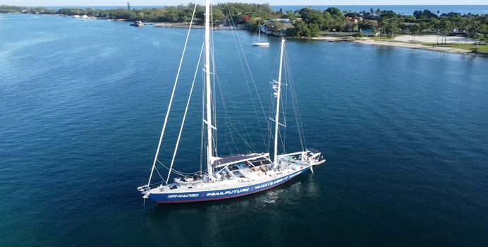 Whatever It Takes Yacht Charter in Eleuthera 