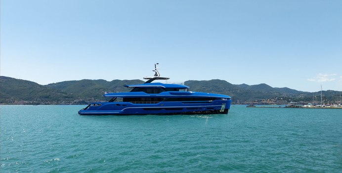 Sui Generis Yacht Charter in Bonifacio
