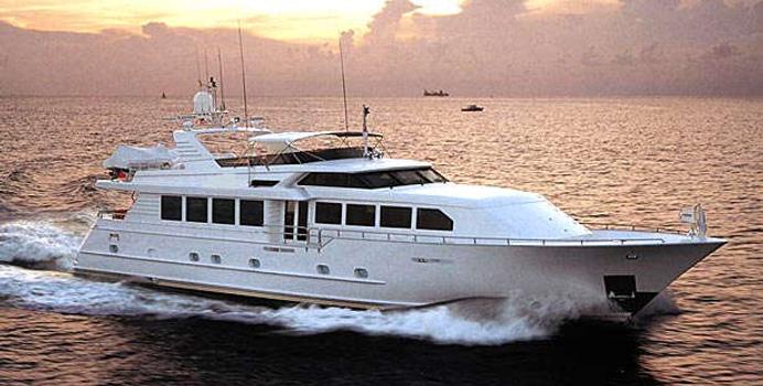Island Vibe Yacht Charter in USA