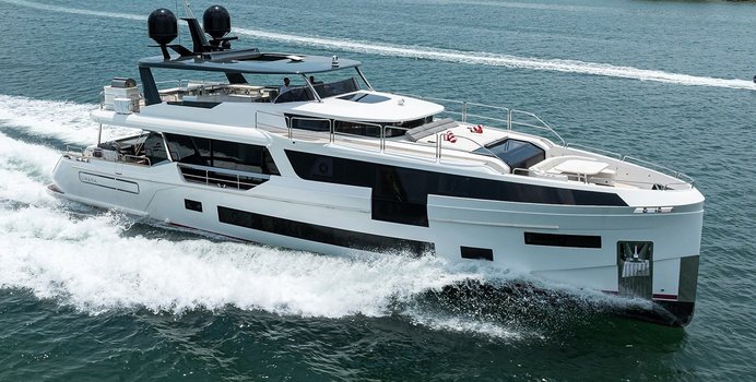 Olympus Yacht Charter in USA