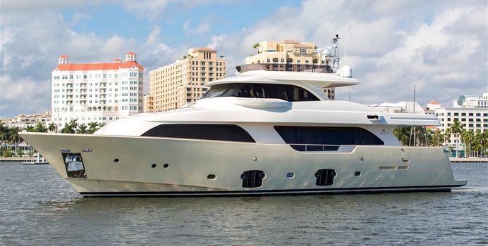 Slainte III yacht charter Custom Line Motor Yacht
                                