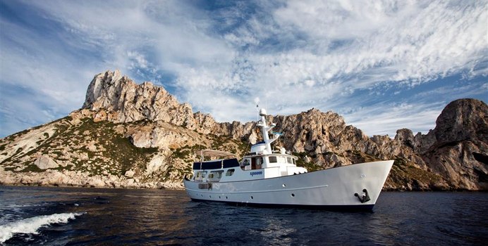 Spoom Yacht Charter in Formentera