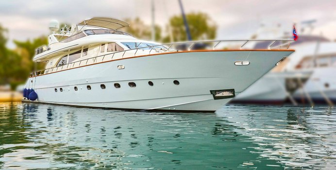 Dream yacht charter Leopard Motor Yacht
                                