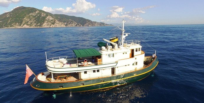 Maria Teresa yacht charter Cantieri Solimano Motor Yacht
                                