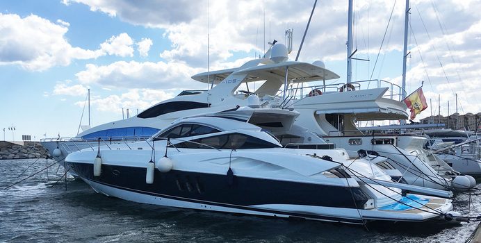 Yansika yacht charter Sunseeker Motor Yacht
                                