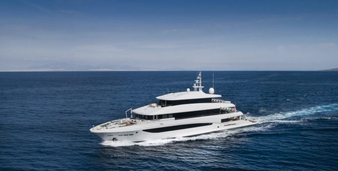 My Eden Yacht Charter in Albania