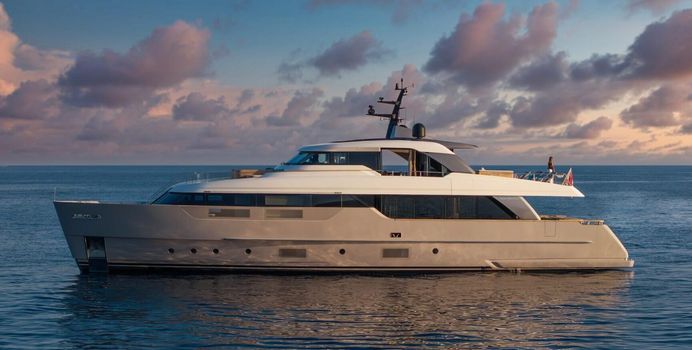 AM yacht charter Sanlorenzo Motor Yacht