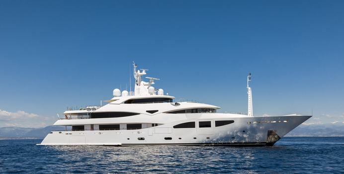 Clelia III Yacht Charter in French Riviera