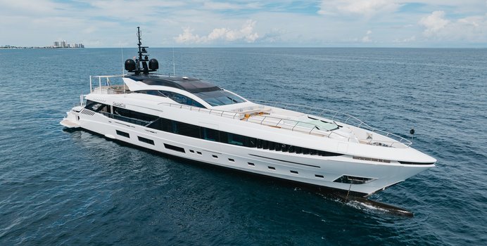 Velocity Yacht Charter in Sicily