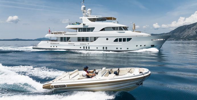 Serenity yacht charter Moonen Motor Yacht
                                
