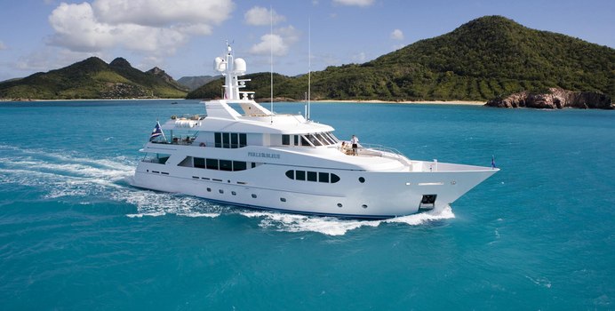 Perle Bleue Yacht Charter in Whitsundays