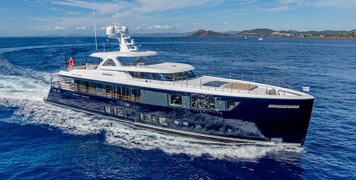 Josephine I Yacht Charter in Bonifacio