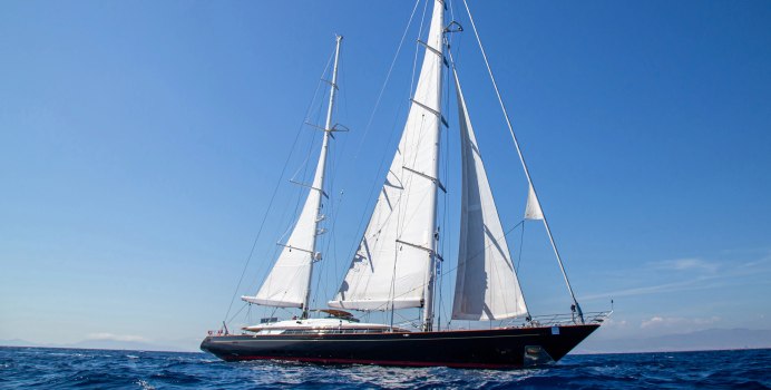 Burrasca Yacht Charter in Antibes
