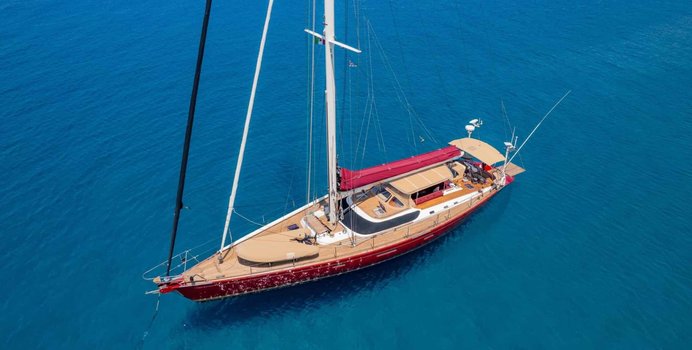 Lilla Yacht Charter in Capri