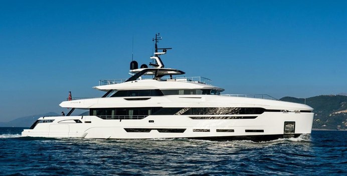 Perla Bianca Yacht Charter in Calvi