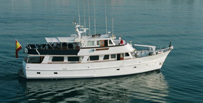 Sai Kung yacht charter American Marine Motor Yacht
                                