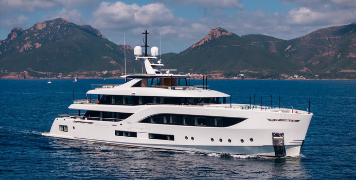 C Yacht Charter in Calvi