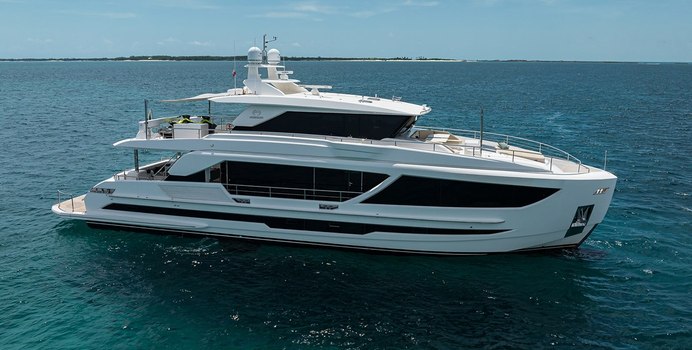 Aqua Life Yacht Charter in Bahamas