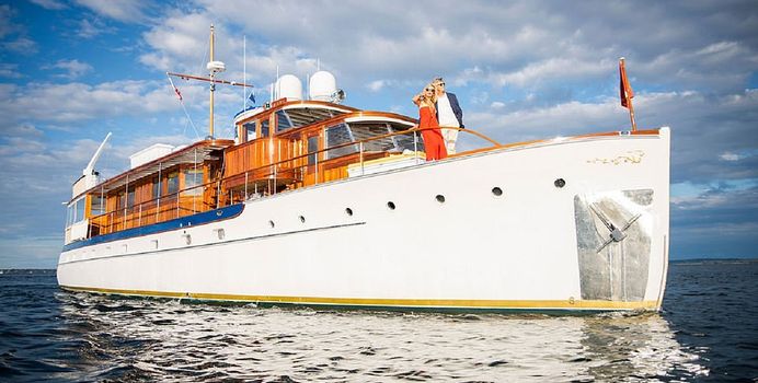 Timeless yacht charter Trumpy Motor Yacht
                                